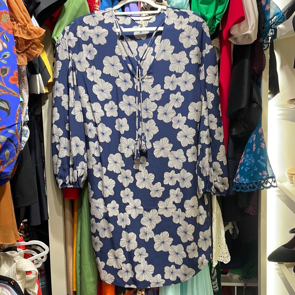 Navy patterned silk mini dress with balloon sleeve